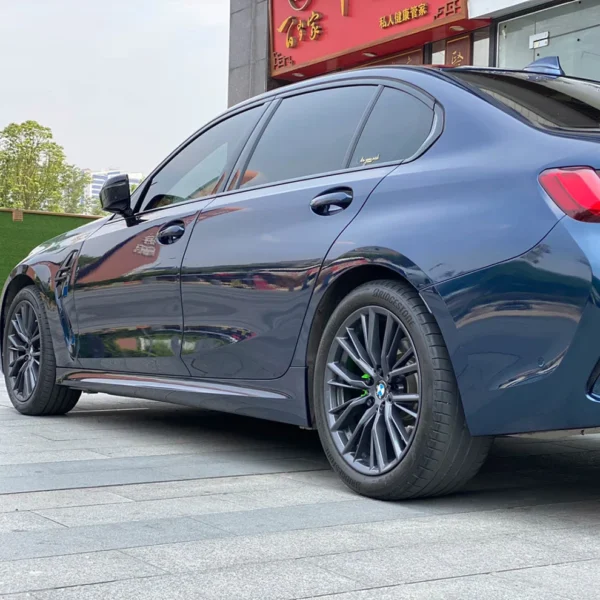 Gloss Paint Metallic Midnight Blue Car Wrap - Image 2
