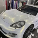 Gloss Pearl White Chameleon Glitter