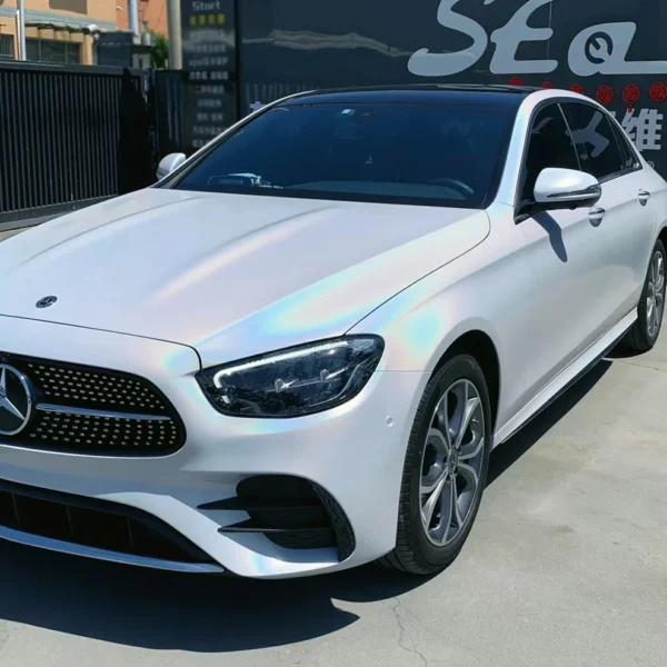 Matte White Iridescent Car Wrapping Film - Image 5