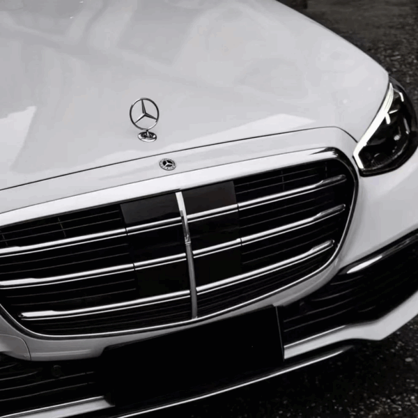 Super Gloss White Car Wrap (PET Liner) - Image 5