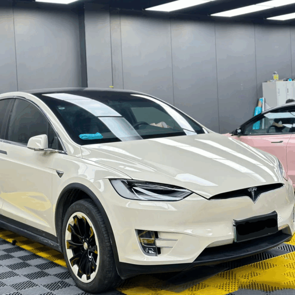 Gloss Coopers White Vinyl Car Wrap (PET Liner) - Image 4