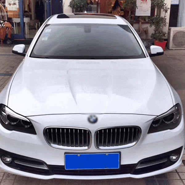 Gloss White Vinyl Wrap - Image 2