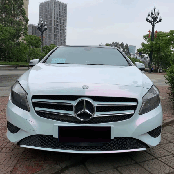 Gloss White Pink Chameleon Car Vinyl Wrap - Image 2