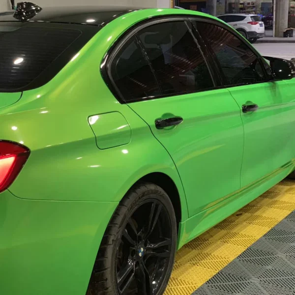 Fluorescent Gold Color Shift Vinyl Wrap - Image 2