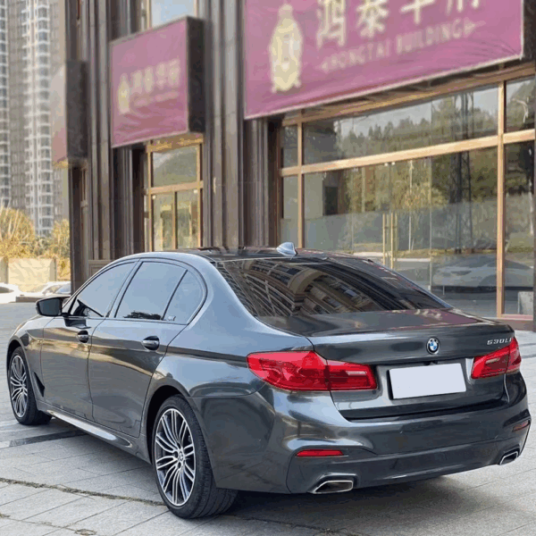 Gloss Metallic Grey Wrap (PET Liner) - Image 3