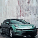 Gloss Liquid Metallic Green Vinyl Wrap (PET Liner)
