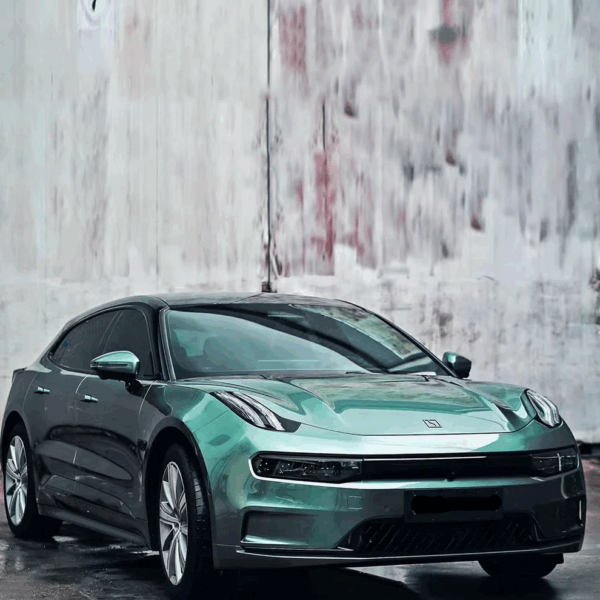 Gloss Liquid Metallic Green Vinyl Wrap (PET Liner) - Image 5