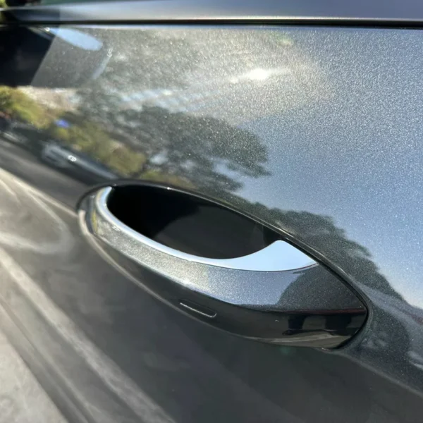 Gloss Metallic Volcano Grey Wrap (PET Liner) - Image 2
