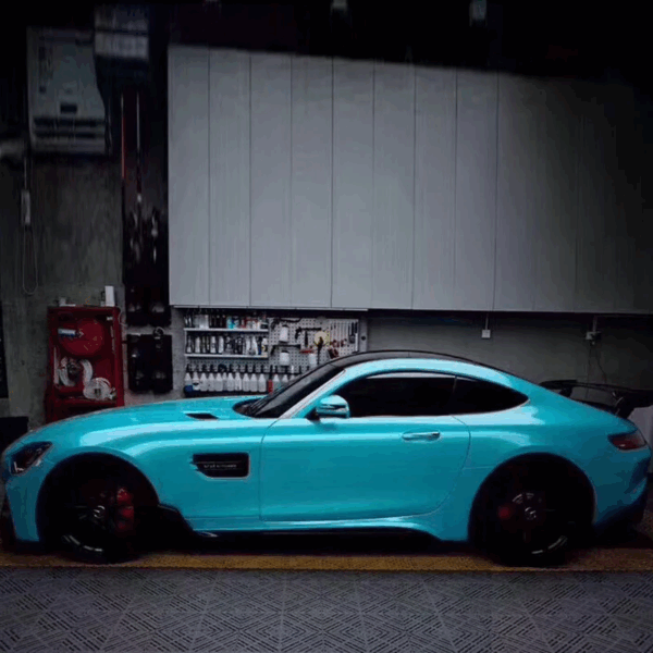 Gloss Metallic Lake Blue Car Paint - Image 4