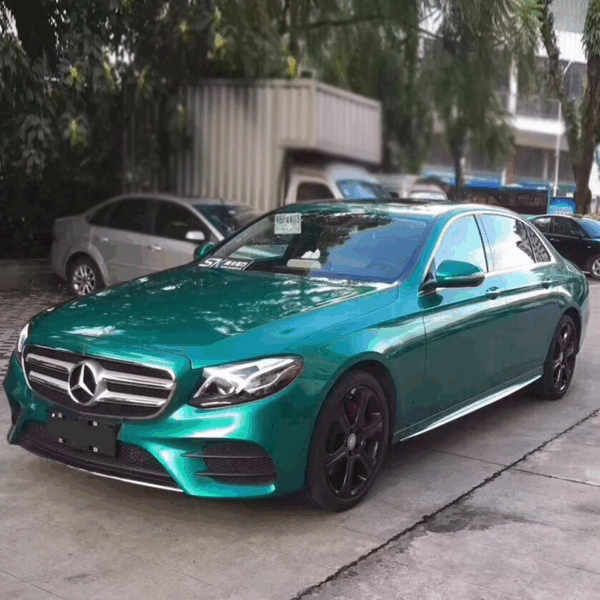 Gloss Metallic Royal Green Car Wraps - Image 2