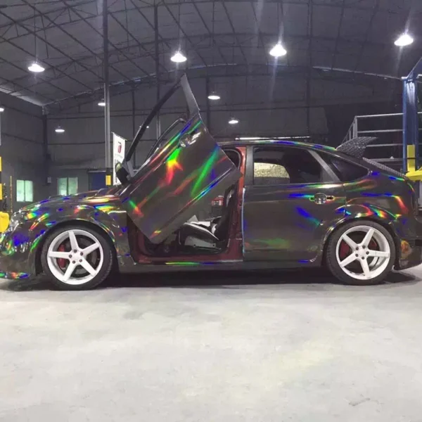 Chrome Holographic Wrap Grey - Image 4